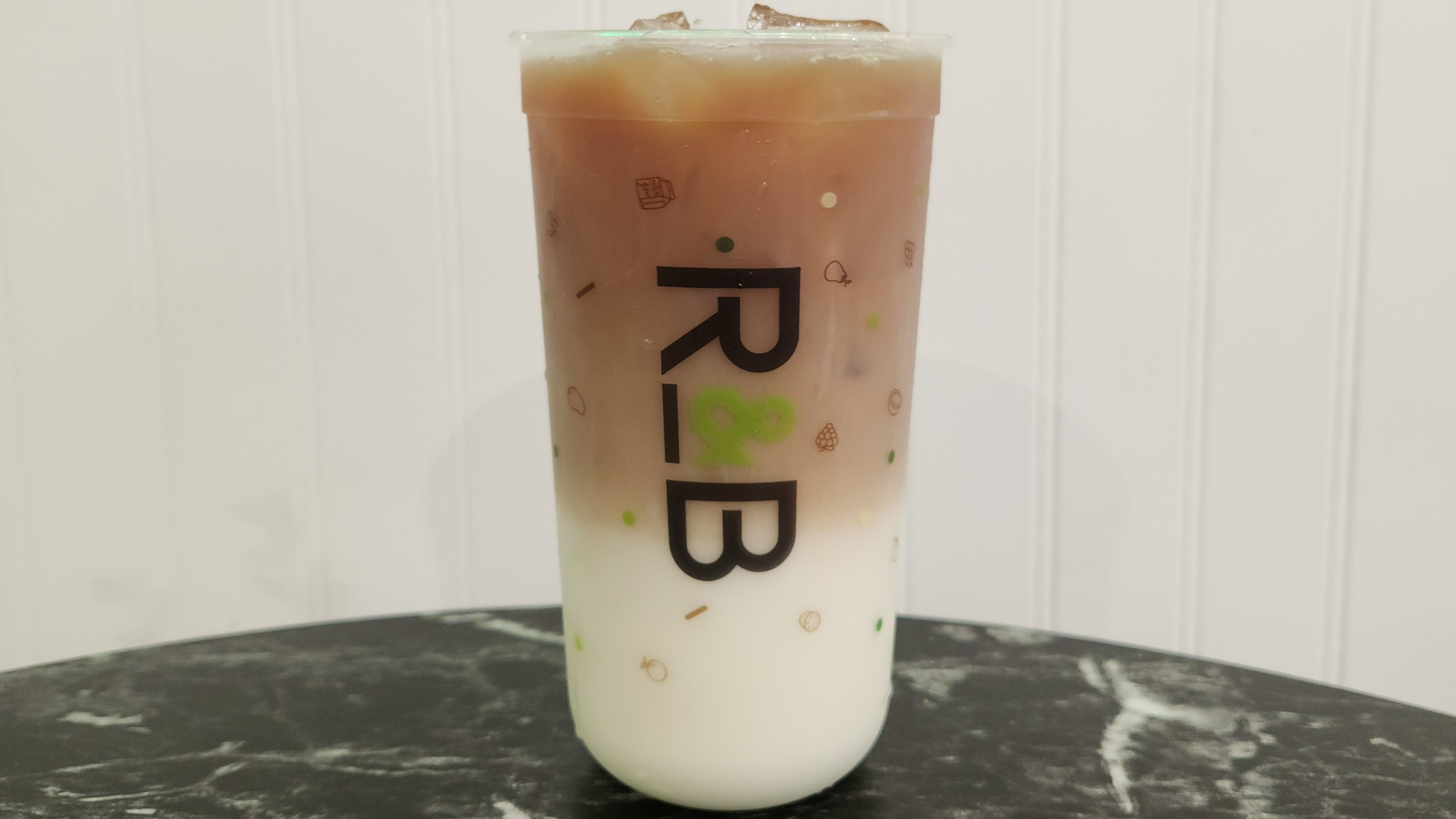 Fat Straws adds a Latin-inspired horchata bubble tea drink to its extensive  menu