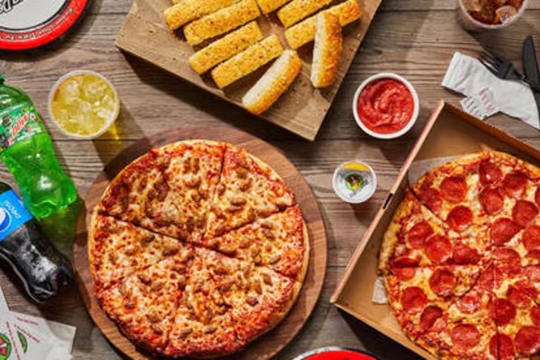 Fox's Pizza Den's Menu: Prices and Delivery - DoorDash