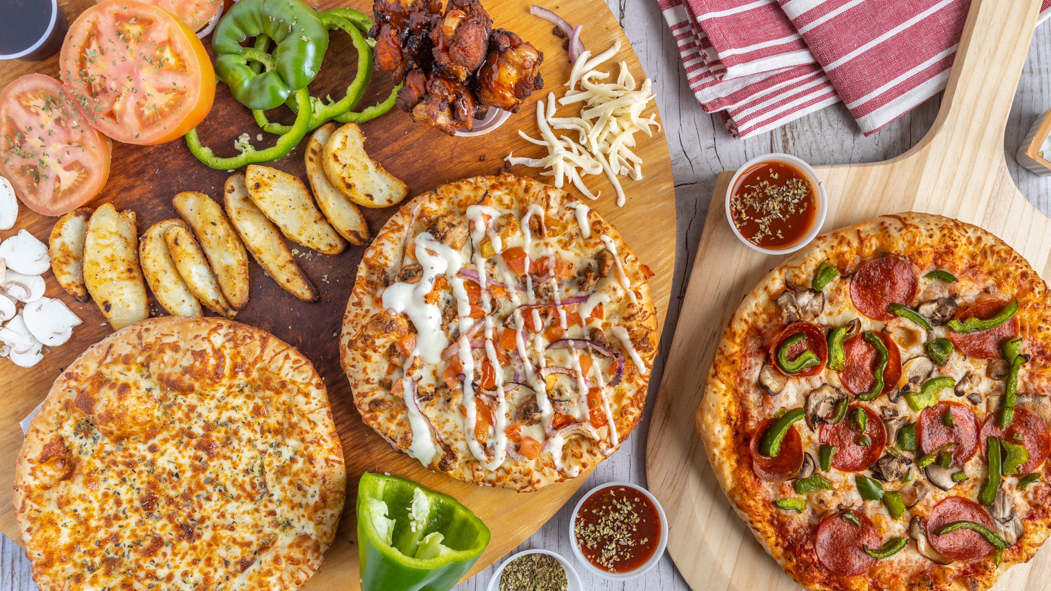 Pizza Twice / #CanadaDo / Best Pizza Restaurants in Oromocto